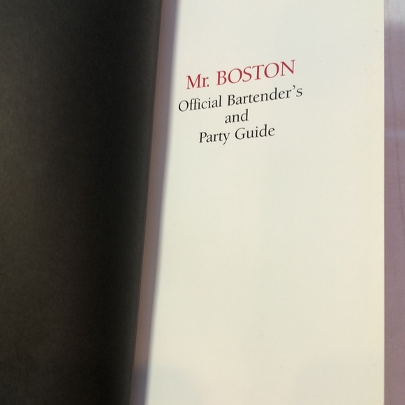 Rare Mr Boston All-New Official Bartender's and Party Guide Hardcover Book 2006 - Picture 4 of 16